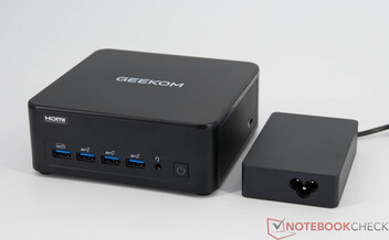 Geekom IT13 Max avec bloc d'alimentation (19 V ; 6,32 A)