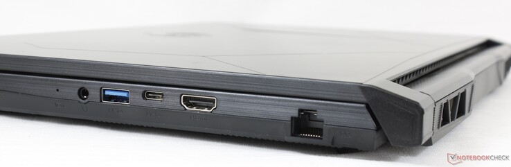 A droite : combo audio 3,5 mm, USB-A 3.2 Gen. 1, USB-C 3.2 Gen. 1, HDMI 2.1, Gigabit RJ-45