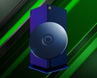 Disque de jeu physique présenté avec une maquette de la console Project Helix