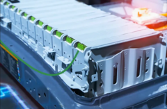 Les batteries à semi-conducteurs améliorent la sécurité, la densité énergétique et l'efficacité opérationnelle des VE. (Source de l'image : GreenCars)