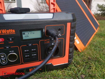 ESP-100 charge la centrale directement avec 22 W