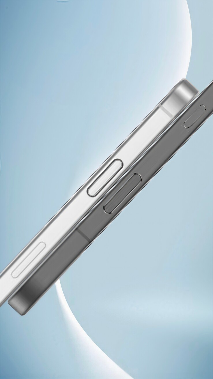 Le "Honor Magic8 " (à gauche) à côté d'un " iPhone 17 ". (Source : Factory Manager is Guan via Weibo)