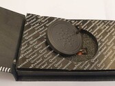 Le pendentif Quantum est l'un des dix produits dont on a constaté qu'ils émettent de faibles niveaux de rayonnements ionisants. (Source de l'image : ANVS Pays-Bas)
