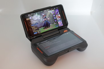 Asus ROG Phone - Dock TwinView.