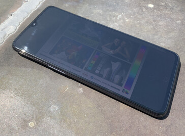 OnePlus 7 - À l'extérieur - Capteur de luminosité.