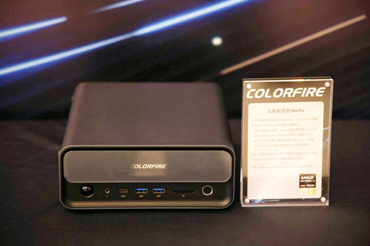 Le nouveau mini-PC Colorful Mini Pro d’AMD, équipé de la technologie Gorgon Halo, a été dévoilé en Chine.