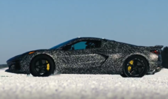 Chevrolet a révélé qu'elle développait des Corvettes hybrides et entièrement électriques. (Image source : Chevrolet via Twitter)