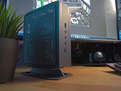 Avis sur le Neptune Series NAD9 de Minisforum : le produit est aimablement fourni par Minisforum