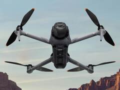 Le Mavic 4 Pro devrait être lancé au même prix que l'ancien Mavic 3 Pro. (Source de l'image : via Igor Bogdanov - édité)
