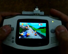 Il n'est pas nécessaire de modifier un Game Boy Advance pour faire tourner des jeux PlayStation. (Source de l'image : Rodrigo Alfonso)