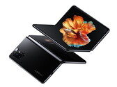 Le Mi Mix Fold est l'un des smartphones les plus grands et les plus lourds à avoir été commercialisés. (Image source : Xiaomi)