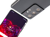 Le Galaxy S21 Ultra, équipé d'un processeur Exynos, a également souffert lors de nos tests d'autonomie. (Image source : NotebookCheck)