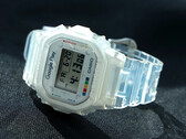 La collaboration Casio G-Shock x Google Play (photo) avec un boîtier et un bracelet en résine translucide. (Source de l'image : Google Play)