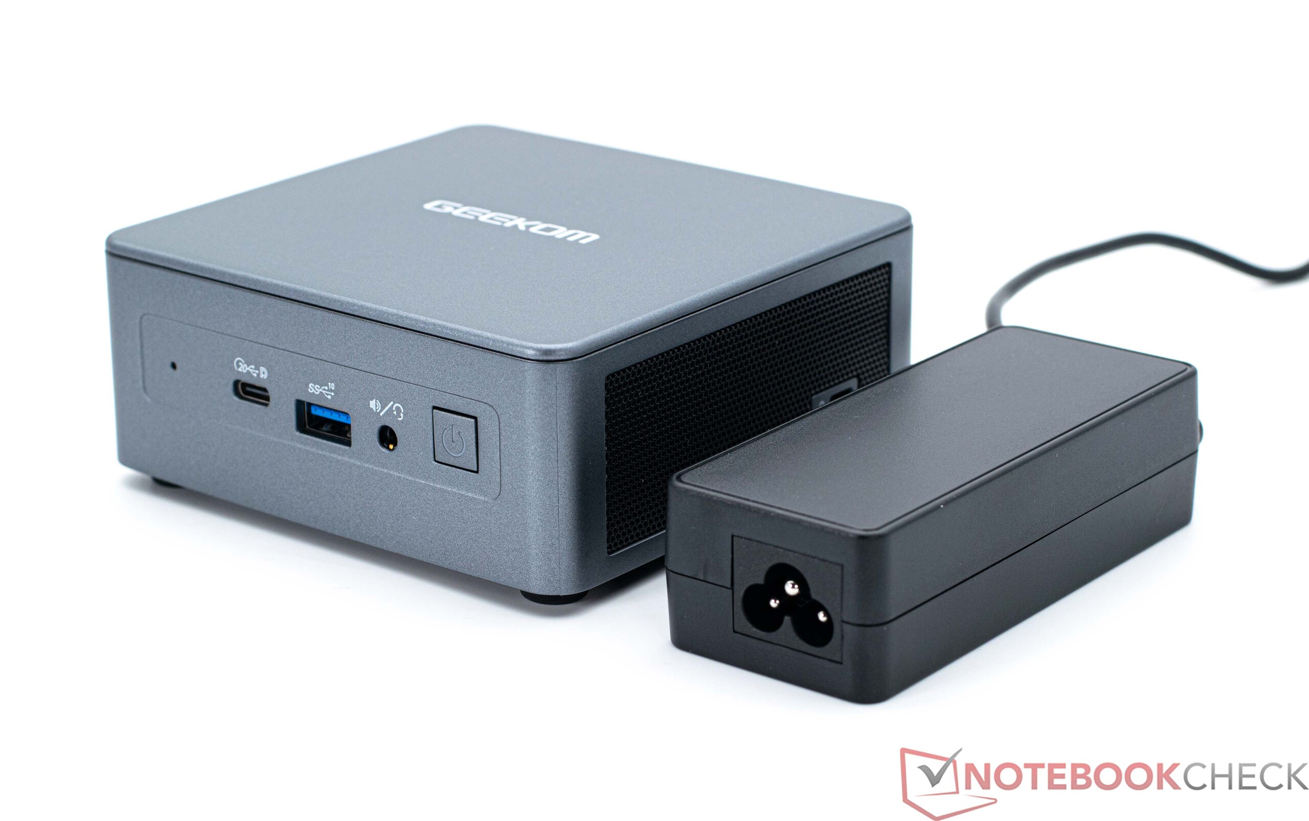 Test du Geekom Mini IT12 : concurrent du NUC d'Intel avec Core i7-1260P et  très silencieux - Notebookcheck.fr