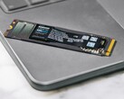Les disques SSD pourraient devenir beaucoup plus chers dans les mois à venir (sources d'images : Samsung Memory)