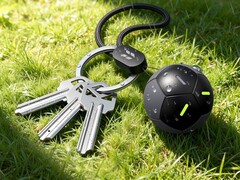 Le traceur Bluetooth FineTrack Soccer Design d'Ugreen