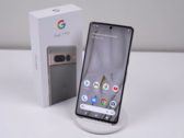 Le Pixel 7 Pro. (Source : Hugh Jeffreys via YouTube)