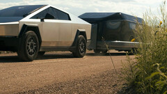 Le véhicule récréatif électrique AE1 ajoute jusqu'à 300 miles d'autonomie à un véhicule électrique de remorquage (Source : Lightship)