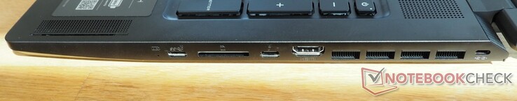 Côté droit : USB-C 3.2 Gen 2 (incl. DisplayPort), lecteur de cartes, Thunderbolt 4, HDMI 2.1, verrou Kensington