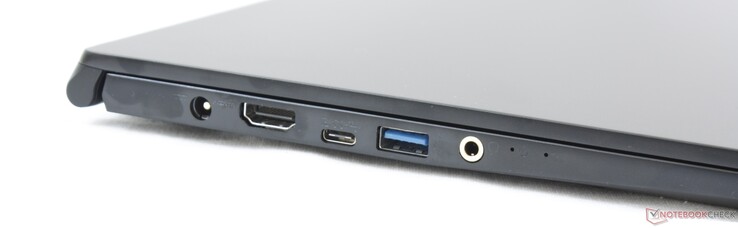 Côté gauche : entrée secteur, HDMI 1.4, USB C 3.2 Gen. 1 + DP), USB A 3.2 Gen. 1, combo audio 3,5 mm.