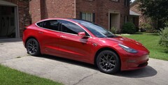 La Model 3 (RWD, Long Range) d'Andy Slye a parcouru plus de 150 000 miles en six ans. (Source de l'image : Andy Slye via YouTube)