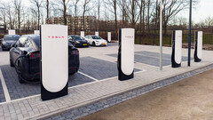 Le nouveau design de la station Supercharger (image : Tesla Charging/Twitter)