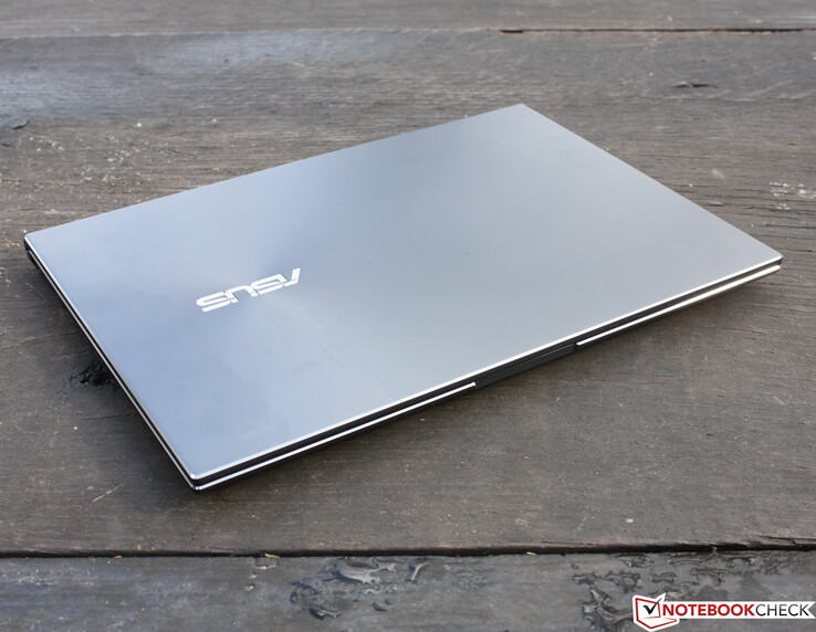 ASUS ZenBook 14X OLED - châssis étroit en aluminium