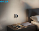 Le nouveau chargeur mural Anker Prime 160 W serait doté de trois ports. Sur la photo, le chargeur pour ordinateur portable de 140 W charge une montre Apple, un iPhone et un MacBook. (Source de l'image : Anker - édité)