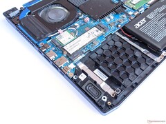 Acer Predator Triton 300 - emplacement SSD non occupé