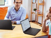 Le nouveau Yoga 13w Gen 2 devrait être disponible avant avril. (Image source : Lenovo)