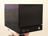 La « Terk Box », imprimée sur une imprimante 3D, ressemble presque à s'y méprendre à la Steam Machine.