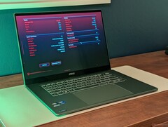La dernière MSI Prestige 16 n'est pas conçue pour les joueurs, mais elle peut tout à fait devenir une machine de jeu décente à un moment donné