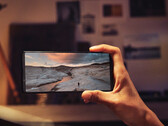 Sony fait grand cas de l'écran du Xperia 1 III dans ses documents marketing. (Image source : Sony)