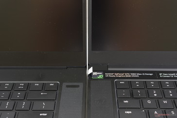 Razer Blade 15 Advanced Model (à gauche) face au Base Model (à droite).