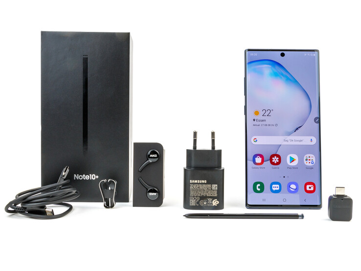 Un coup d'oeil au Galaxy Note 10+ et à ses accessoires.