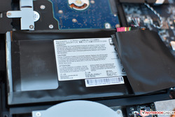 La batterie interne du MSI GT63 Titan 8RG, de 75,24 Wh.