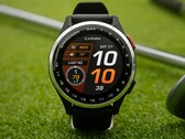 La montre connectée Approach S44 de Garmin bénéficie d’une nouvelle mise à jour logicielle