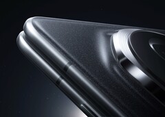 Même plié, le Magic V3 de Honor ne mesure que 9,2 millimètres d&#039;épaisseur. (Source de l&#039;image : Honor)