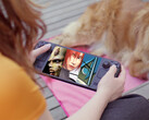 Le Capcom Classics Bundle comprend la trilogie originale de Resident Evil. Sur l’image : une photo promotionnelle du Steam Deck avec la jaquette de la collection.