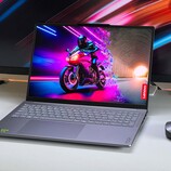 Le Lenovo Yoga Pro 9i G10 Aura Edition en test