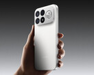 Le Redmi K100 Pro Max sera également disponible dans la couleur « Golden White » (photo ci-contre)