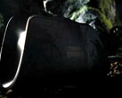 L'image grisée montre la station de recharge de la manette 8BitDo Pro 3 édition Tomb Raider.