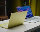 Le MacBook Neo d'Apple pèse 2,7 livres (1,23 kg), tandis que le Lenovo IdeaPad Slim 5x pèse 3,3 livres (1,48 kg).