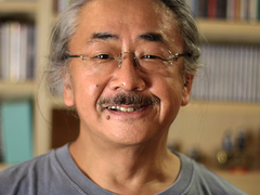 Une photo en gros plan du compositeur de Final Fantasy Nobuo Uematsu (source d'image : Red Bull)