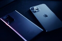 Près d’un smartphone vendu sur deux provient d’Apple ou de Samsung.