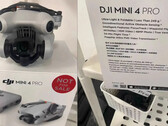 Le Mini 4 Pro et son emballage de vente. (Source de l'image : @Quadro_News)