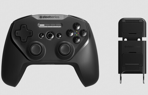 La manette Stratus+ de SteelSeries comprend un support pour téléphone, ce qui en fait un outil polyvalent solide doté de capteurs à effet Hall. (Source de l'image : SteelSeries)