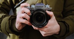 L'appareil photo Fujifilm de nouvelle génération pourrait être doté d'un capteur nettement plus petit que le capteur APS-C X-Trans typique de la gamme d'appareils photo X-T. (Source de l'image : Fujifilm) 