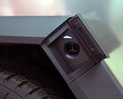 Le Cybertruck peut prendre des vitesses de 350 kW V4 Supercharger (image : Top Gear/YT)