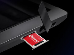 Le Mini SSD est vendu à partir de 56 dollars en Chine. Photo : une image promotionnelle de la solution de stockage. (Source de l'image : Biwin)